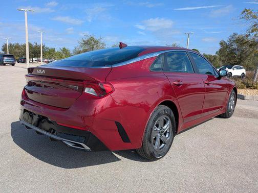 2022 Kia K5 LXS