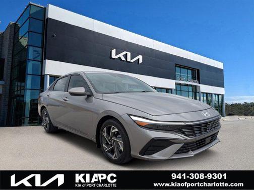 2024 Hyundai ELANTRA SEL