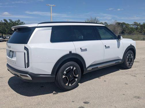 Glacial White Pearl 2027 Kia Telluride Hybrid EX