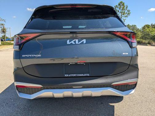 2025 Kia Sportage Hybrid LX