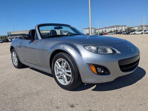 2010 Mazda MX-5 Miata Sport