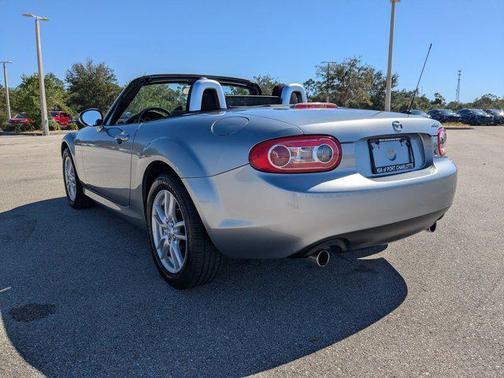 2010 Mazda MX-5 Miata Sport