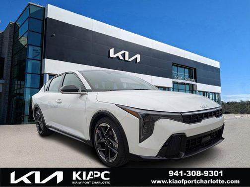 2025 Kia K4 GT-Line