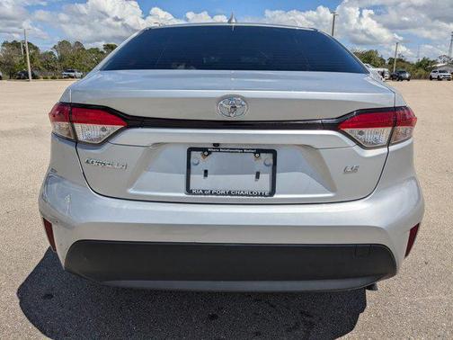 Classic Silver Metallic 2023 Toyota Corolla LE