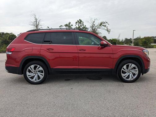 2022 Volkswagen Atlas 3.6L SE w/Technology