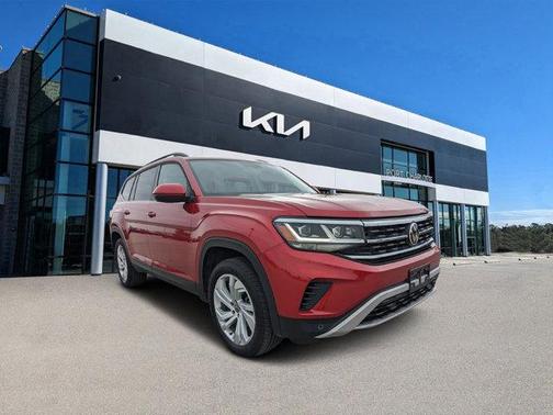 2022 Volkswagen Atlas 3.6L SE w/Technology
