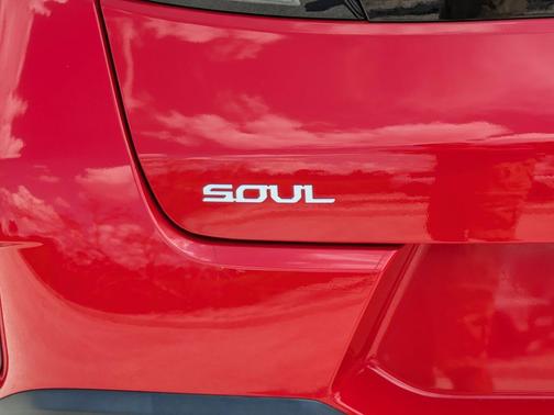 Inferno Red 2023 Kia Soul LX