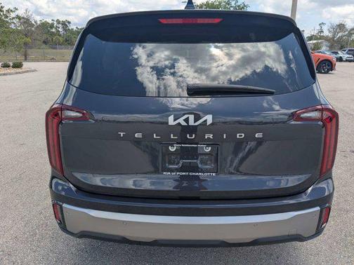 Panthera Metal 2025 Kia Telluride LX