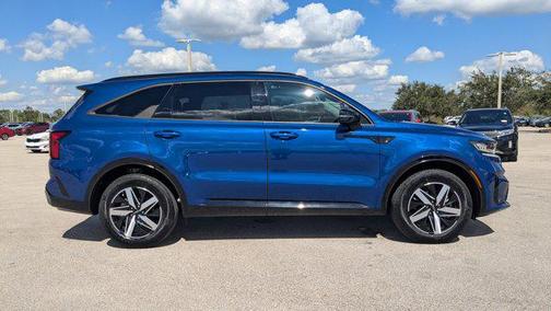 2023 Kia Sorento S