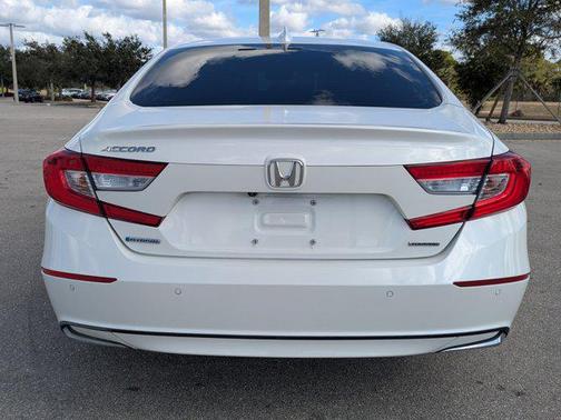 2020 Honda Accord Hybrid Touring