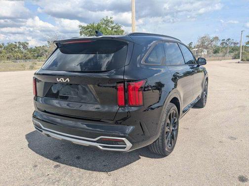 Ebony Black 2023 Kia Sorento SX
