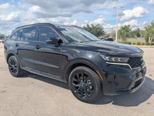 Ebony Black 2023 Kia Sorento SX