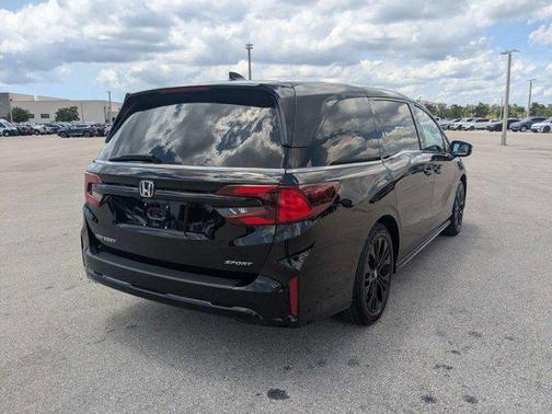 Crystal Black Pearl 2025 Honda Odyssey Sport-L