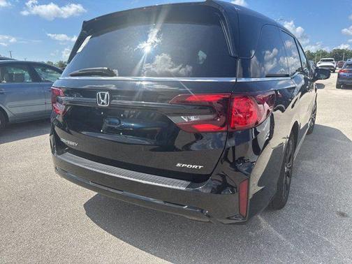 Crystal Black Pearl 2025 Honda Odyssey Sport-L