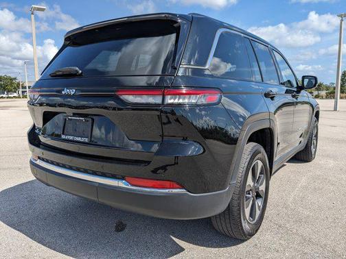 2023 Jeep Grand Cherokee 4xe Base