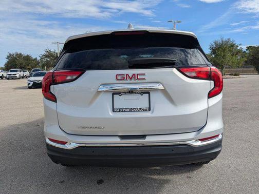 2020 GMC Terrain SLT