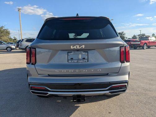 2022 Kia Sorento EX