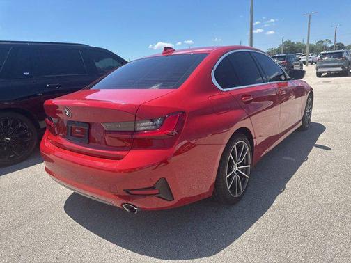Melbourne Red Metallic 2020 BMW 330 330i