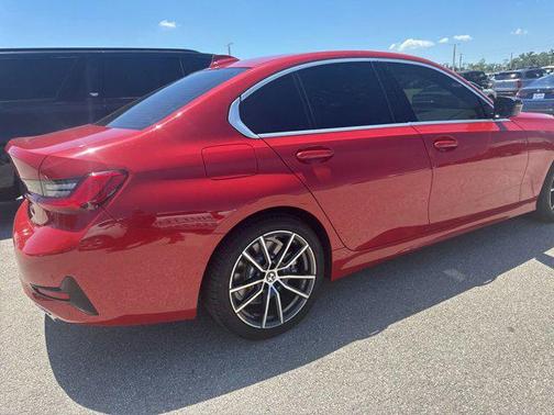Melbourne Red Metallic 2020 BMW 330 330i