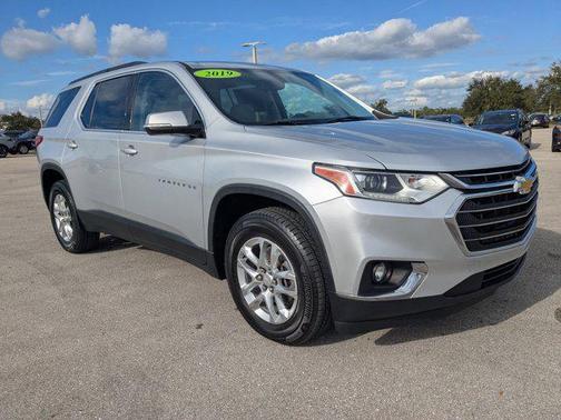 2019 Chevrolet Traverse LT Cloth