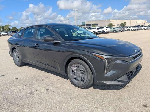 Interstellar Gray 2026 Kia K4 LX