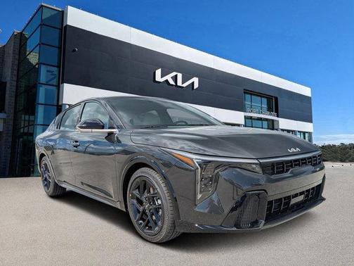 2025 Kia K4 GT-Line Turbo