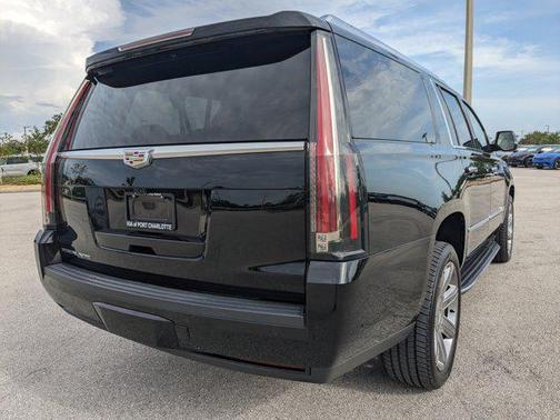 2019 Cadillac Escalade ESV Luxury