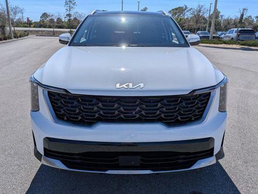 Glacial White Pearl 2026 Kia Sorento S