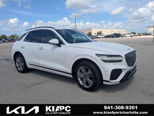 Matterhorn White 2022 Genesis GV70 3.5T AWD Sport