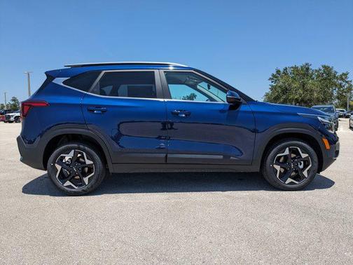 2025 Kia Seltos EX