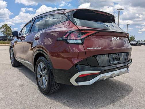 2025 Kia Sportage SX