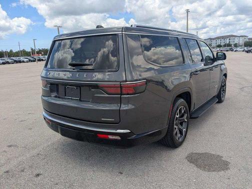 Baltic Gray Metallic Clearcoat 2024 Jeep Wagoneer L Series III 4x4