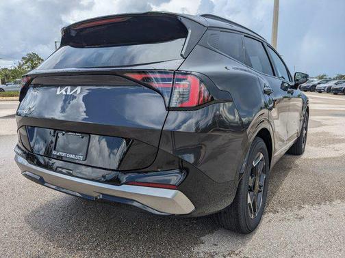2026 Kia Sportage SX