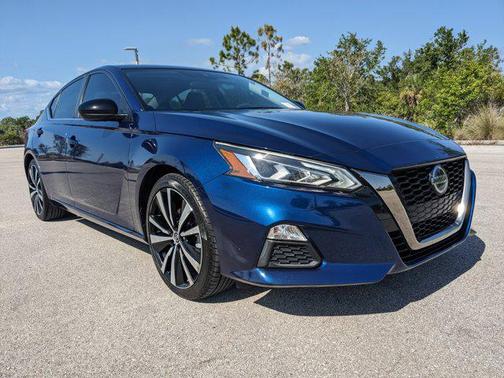 2020 Nissan Altima SR FWD