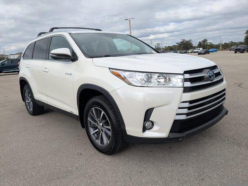 2019 Toyota Highlander Hybrid XLE