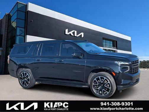Black 2023 Chevrolet Suburban RST