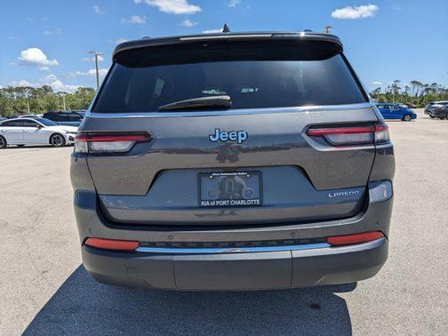 2023 Jeep Grand Cherokee L Laredo