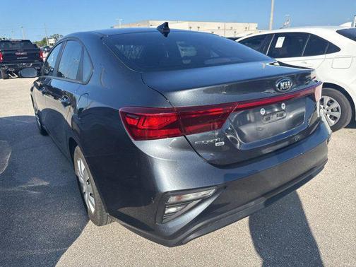 Gravity Gray 2021 Kia Forte FE