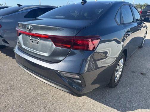 Gravity Gray 2021 Kia Forte FE