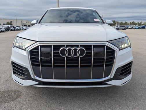 2020 Audi Q7 55 Prestige