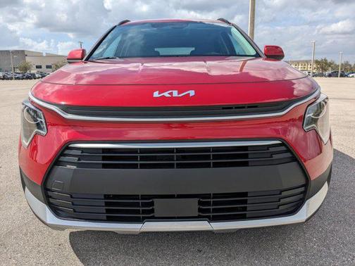 2025 Kia Niro Plug-In Hybrid EX