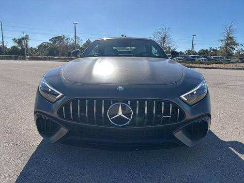 2025 Mercedes-Benz AMG SL 63 Base