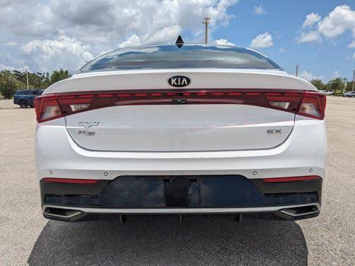 2021 Kia K5 EX