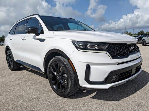 2022 Kia Sorento SX