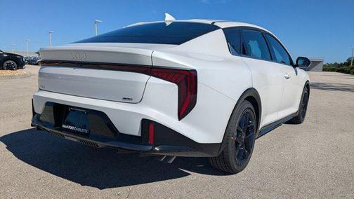 2025 Kia K4 GT-Line Turbo