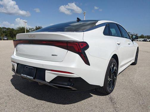 2025 Kia K5 GT-Line