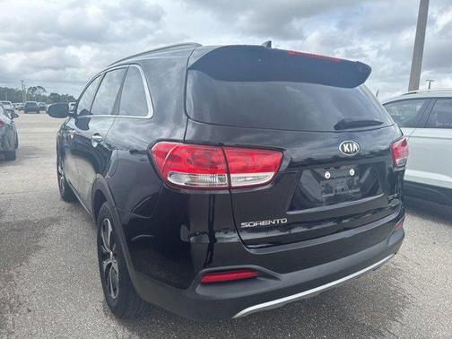 Ebony Black 2018 Kia Sorento EX
