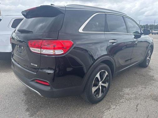 Ebony Black 2018 Kia Sorento EX