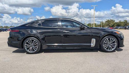 2019 Kia Stinger Premium
