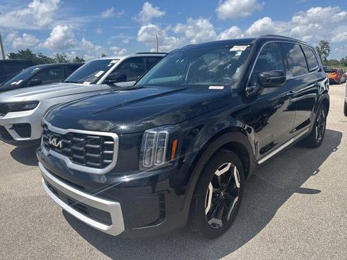 Ebony Black 2025 Kia Telluride S